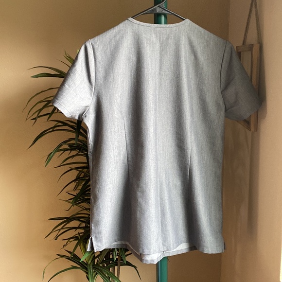 FIGS Graphite Casma Scrub Top - Picture 3 of 3